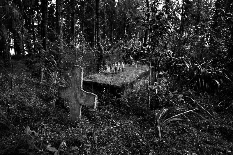 © Fabio Cuttica - Image from the Wounded Land.   photography project