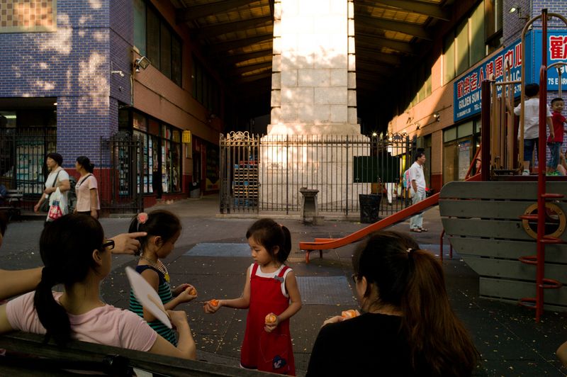 © Dimitri Mellos - Image from the Chinatown photography project