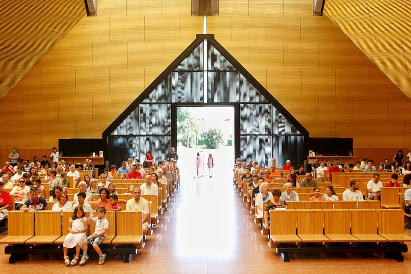 © Giorgio Barrera Niccolò Rastrelli - Santissimo Redentore's church, Seriate, Sunday 11:03 am
