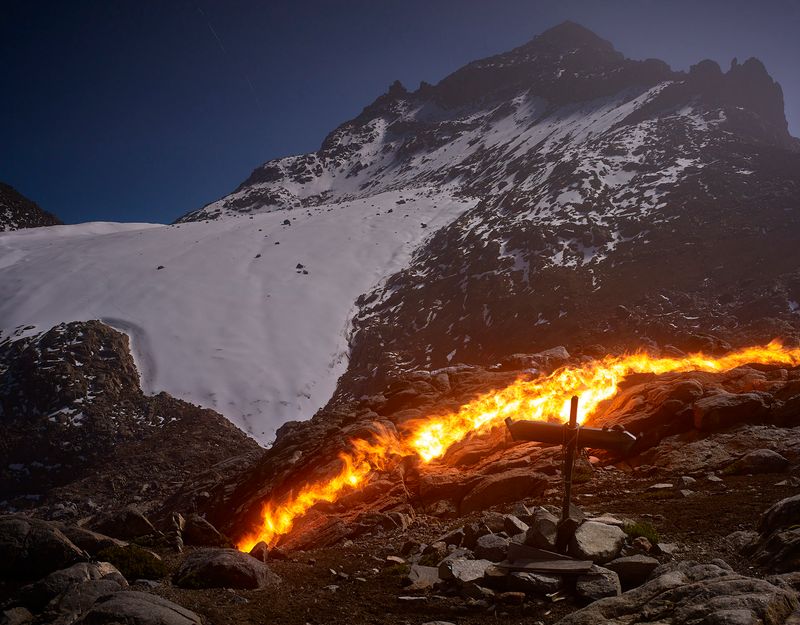 © Simon Norfolk - Image from the When I am Laid in Earth photography project