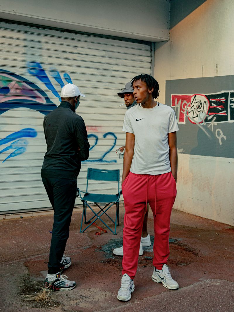 © William Keo - FRANCE. 2024. Vernueil. Young people at a drug dealing spot.