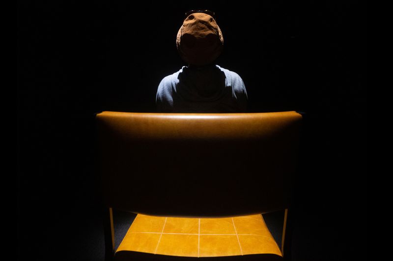 © Finn Goldstraw - Image from the Sunspot photography project