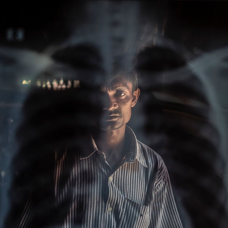 © Gabriele Cecconi - Image from the The Wretched and the Earth photography project