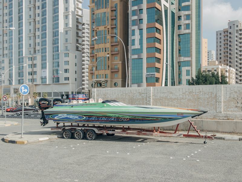 © Gabriele Cecconi - Image from the TiàWùK (Kuwait at reverse) photography project