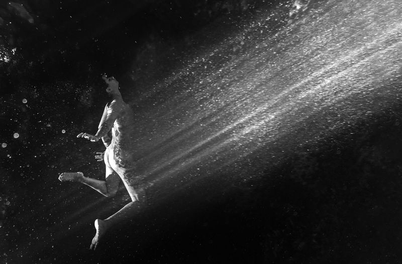 © Takako Noel - Image from the Cenote angels photography project