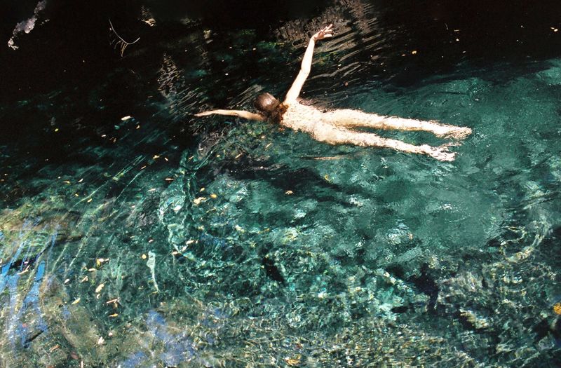 © Takako Noel - Image from the Cenote angels photography project