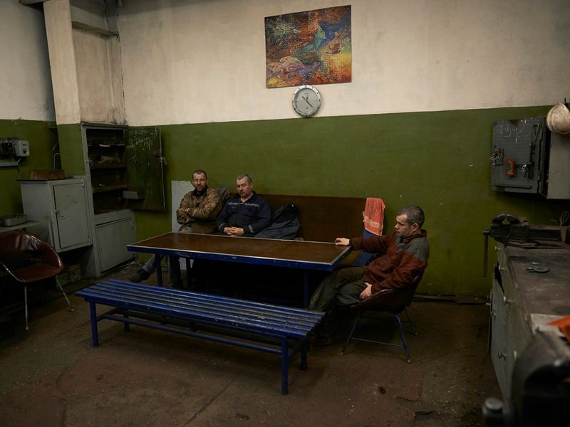 © Leo Delafontaine - Image from the ARKTIKUGOL photography project