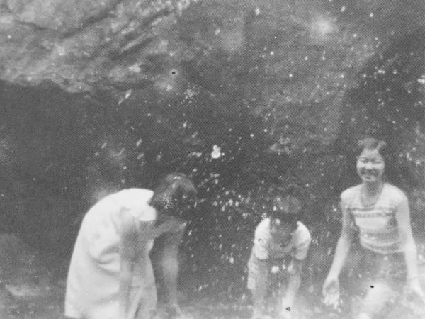 © Léa Chen - Image from the The Stars That Don't Look Back photography project