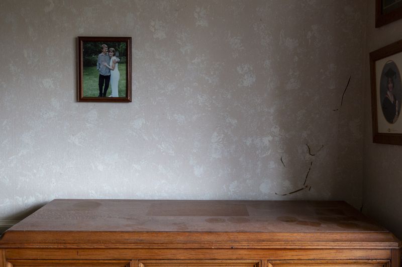 © Claire French - Image from the Oikos photography project