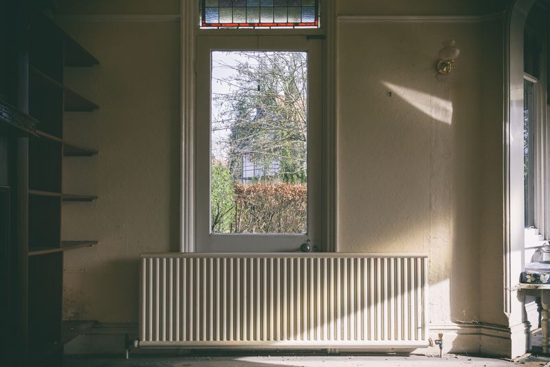 © Claire French - Image from the Oikos photography project