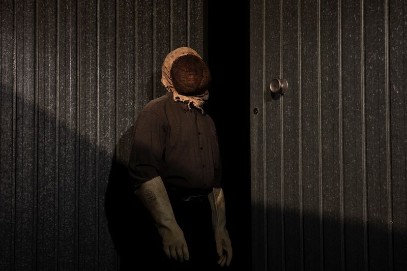 © Oskar Alvarado - Image from the Where Fireflies Unfold photography project