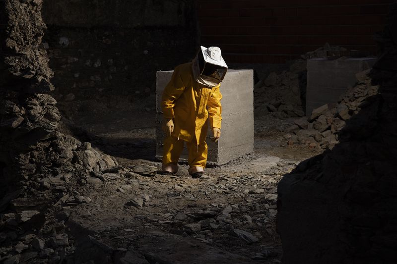 © Oskar Alvarado - Image from the Where Fireflies Unfold photography project