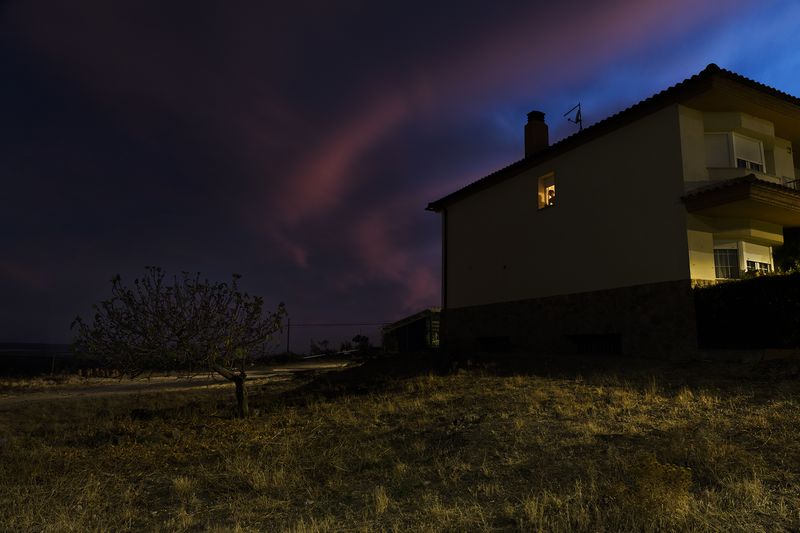 © Oskar Alvarado - Image from the Where Fireflies Unfold photography project