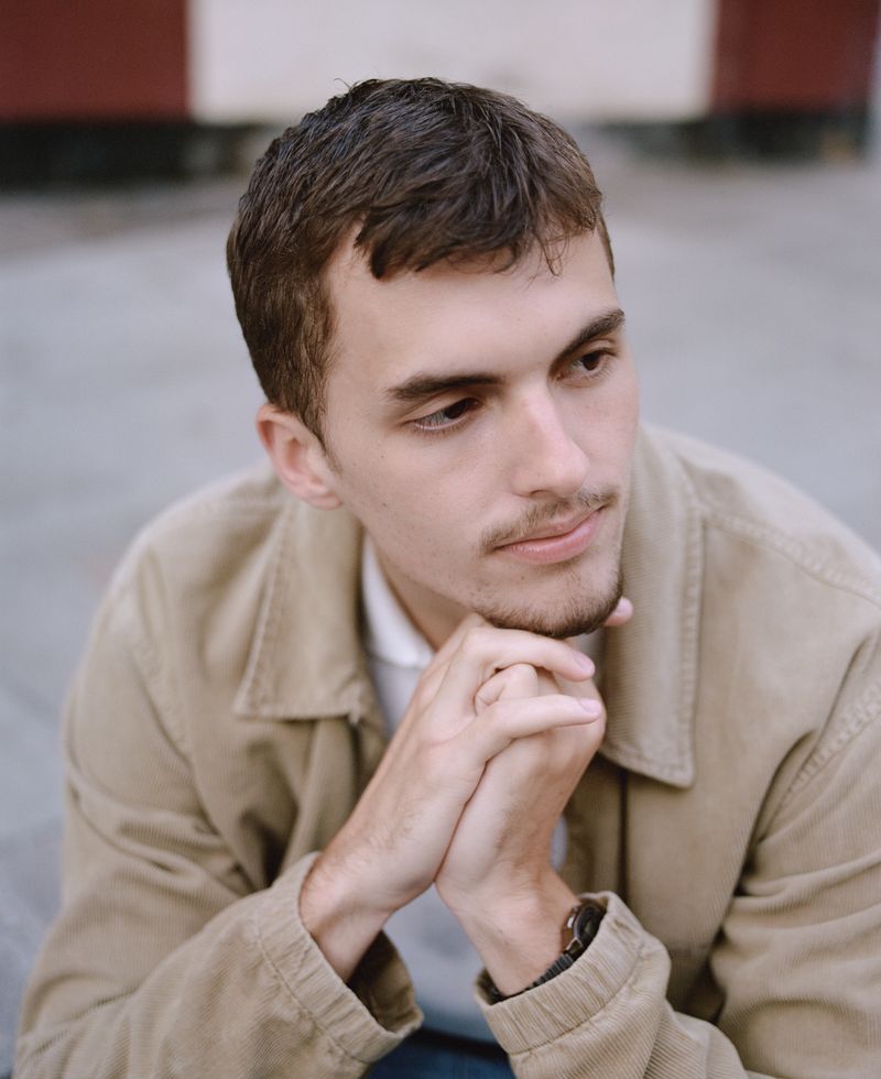 © Kate Schultze - Image from the mind the gap, luv. photography project