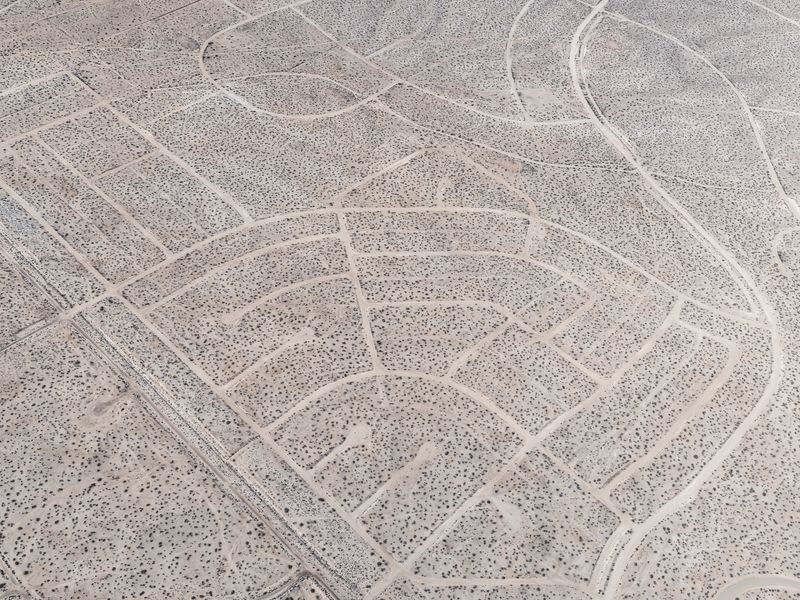 © Andrea Orejarena - Orejarena & Stein. Paper Roads. 2022.