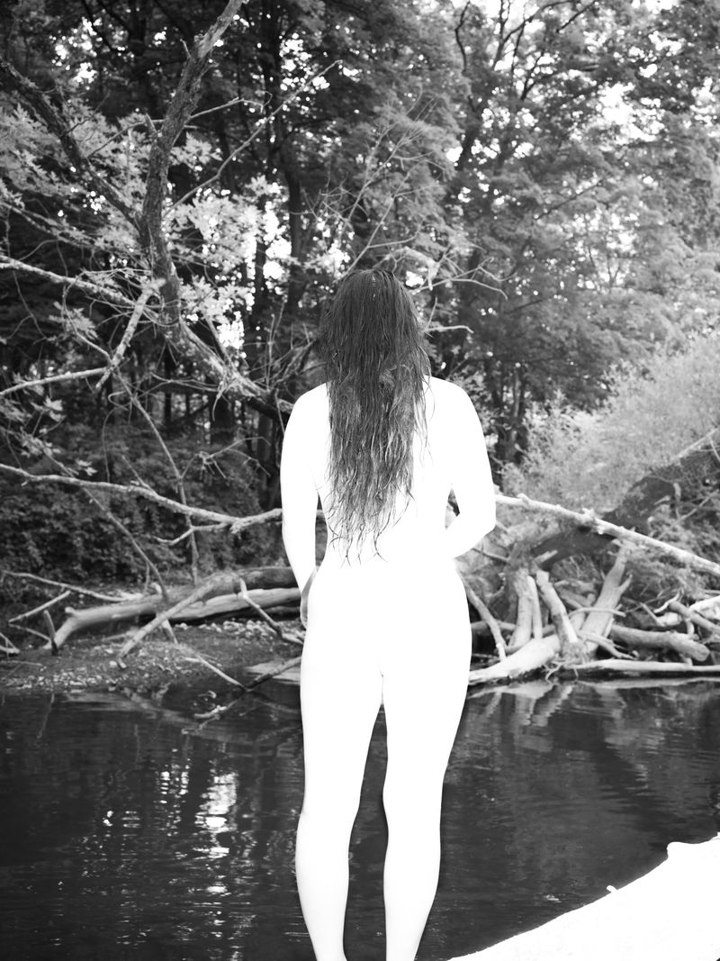 © Andrea Orejarena - Image from the I Love You Like the Moon photography project