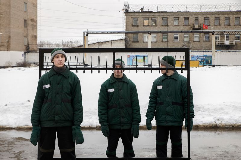 © Tatiana Bondareva - Before diving into cold water on Epiphany day. The boys are waiting when they are told to undress.
