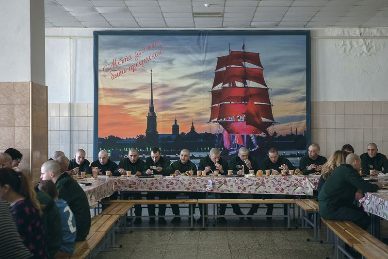 © Tatiana Bondareva - Lunch in the prison during of the parent's Day. Prisoners are fed five times a day.