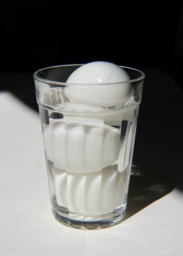 © Ana Maria Sales Prado - Image from the It is the aura of my fingers that sees the egg photography project