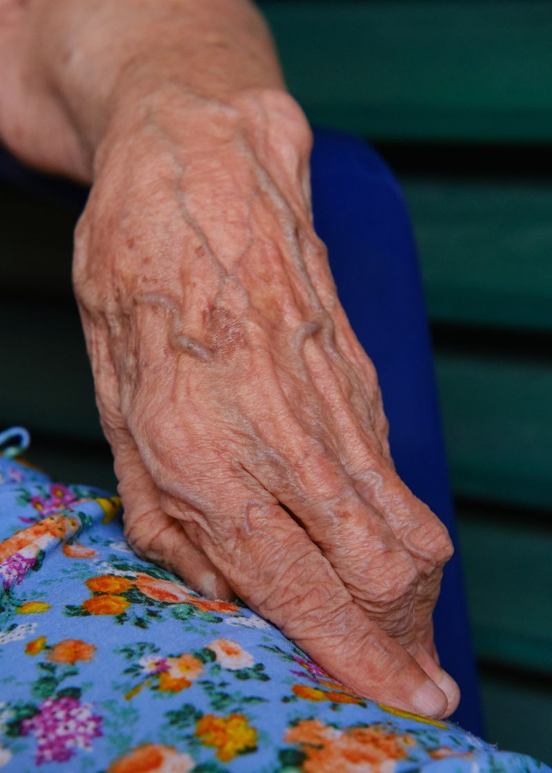 © Ana Maria Sales Prado - Image from the It is the aura of my fingers that sees the egg photography project