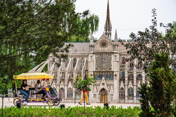 © Yiwei Lu - Image from the Back to the City photography project