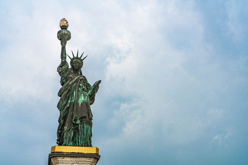 © Yiwei Lu - Image from the Back to the City photography project