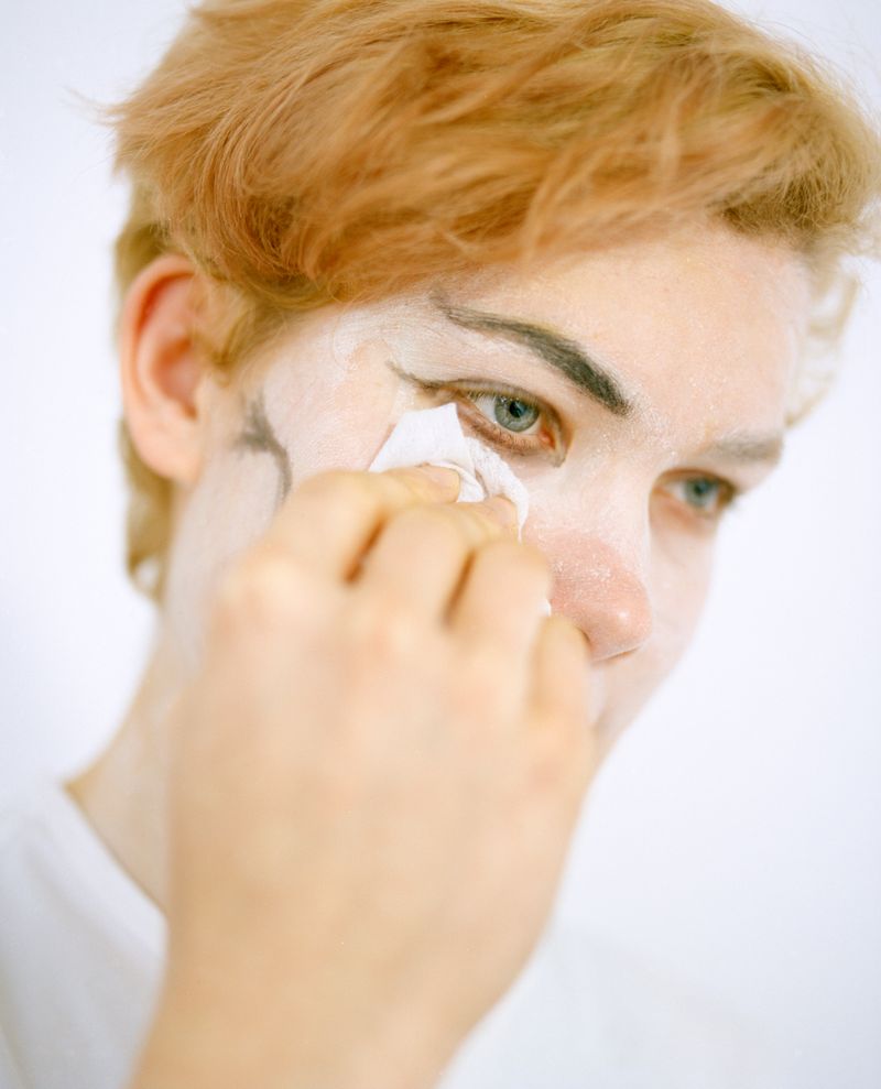 © Mafalda Rakoš - Image from the Regarding Male Eating Disorders photography project