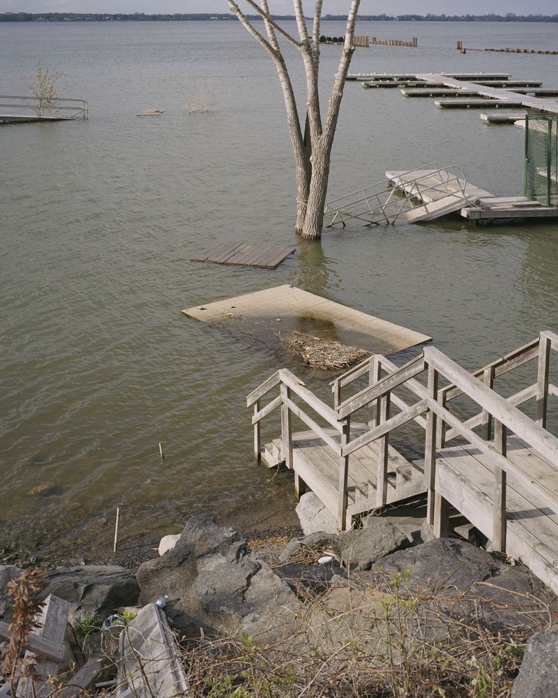 © Ethan Jones - Bassin de Chambly. Chambly