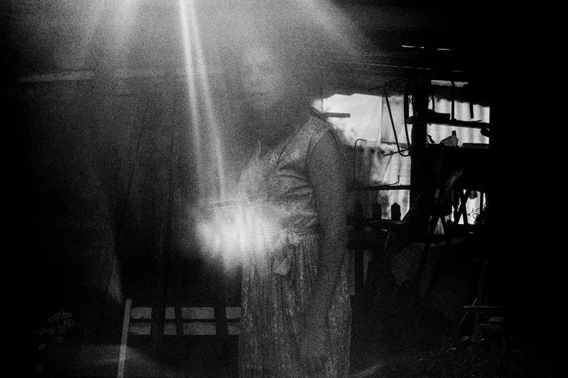 © Clara Chichin - Untitled, serie "Under the eyes that few minutes exhaust", 2009 - 2019