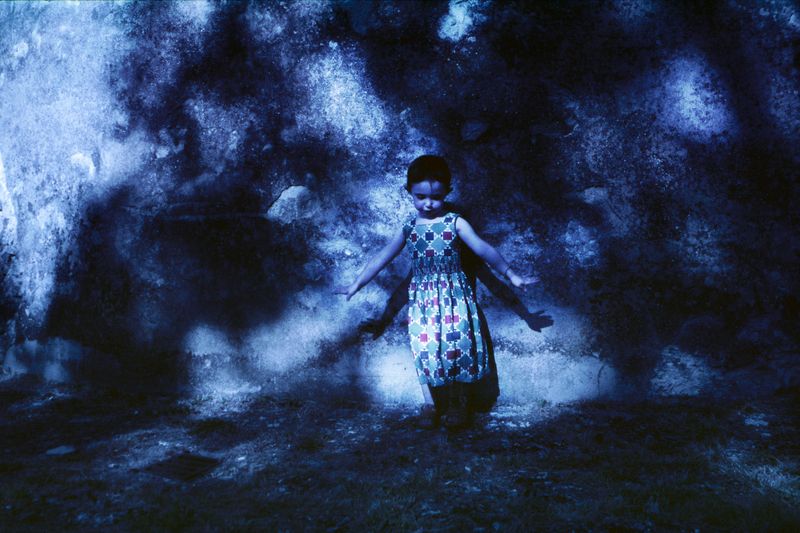 © Clara Chichin - Untitled, serie "Under the eyes that few minutes exhaust", 2009 - 2019