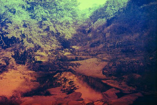 © Clara Chichin - Untitled, serie "Under the eyes that few minutes exhaust", 2009 - 2019