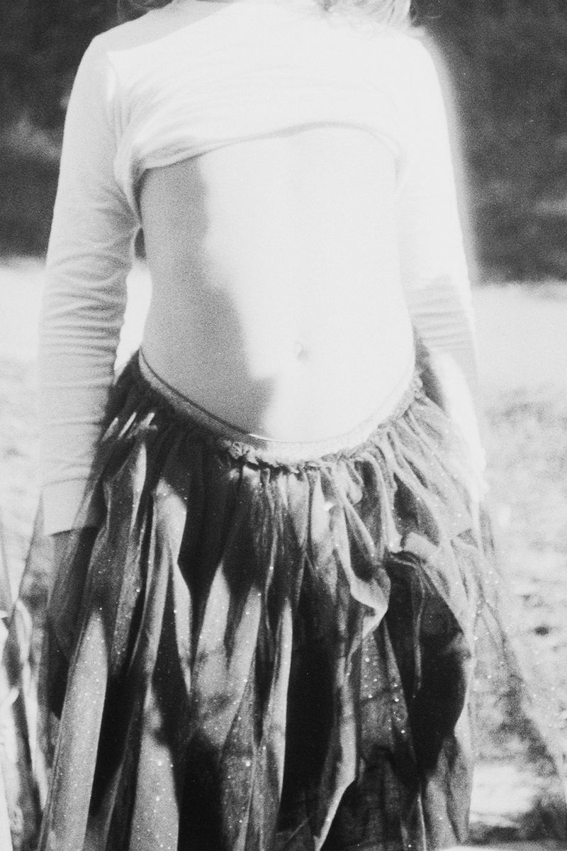 © Clara Chichin - From the serie "To a thousand sources, the good life" / " Aux mille source la belle vie"