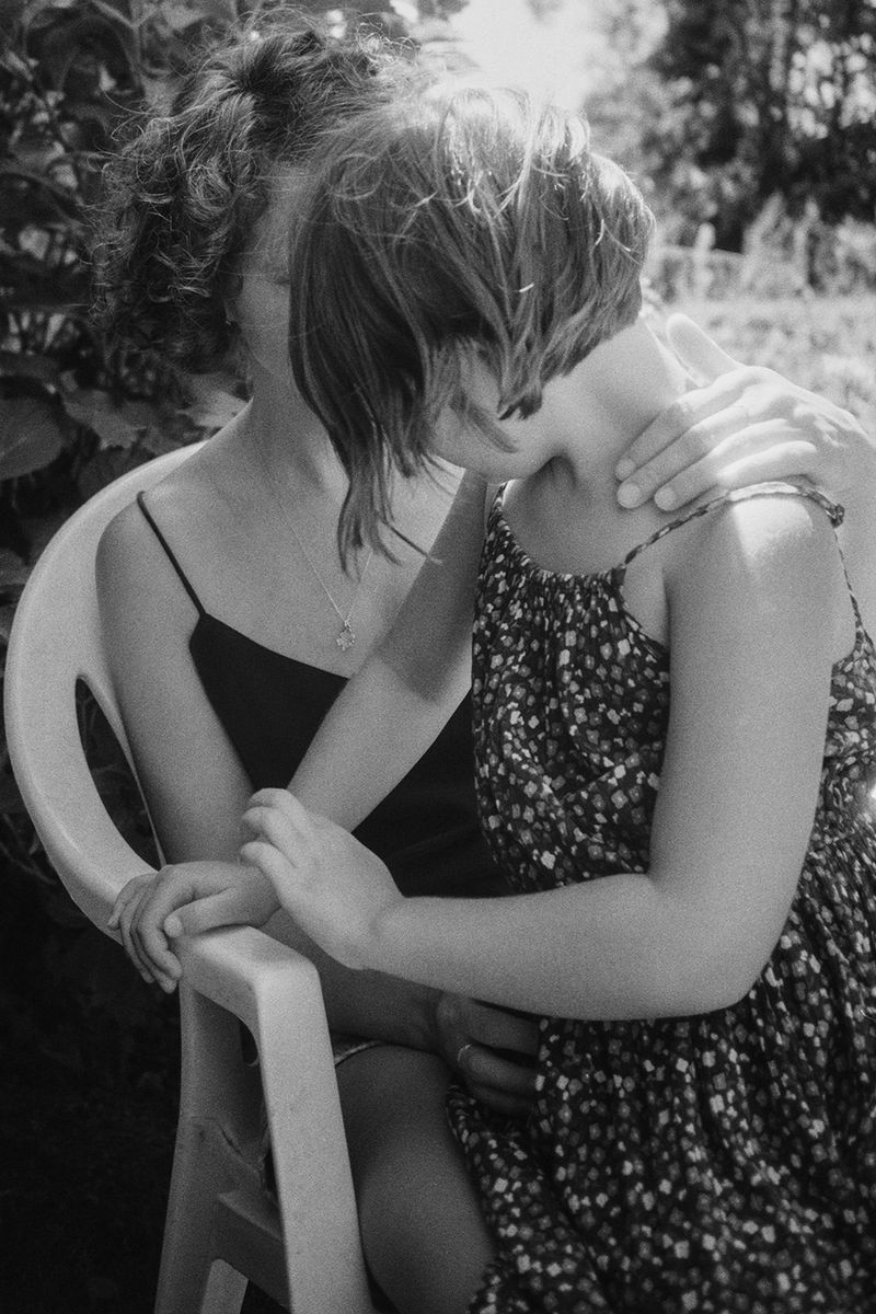 © Clara Chichin - From the serie "To a thousand sources, the good life" / " Aux mille source la belle vie"