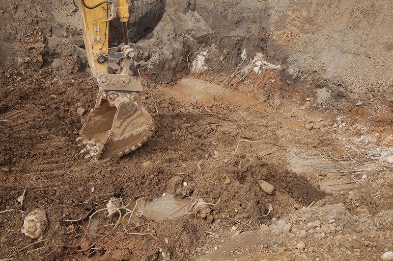 © Mark Griffiths - Image from the On Monday we build photography project