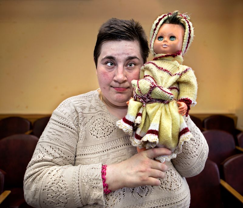 © Jadwiga Bronte - Personal belongings are very important for the residents. They love to be photograph with them.