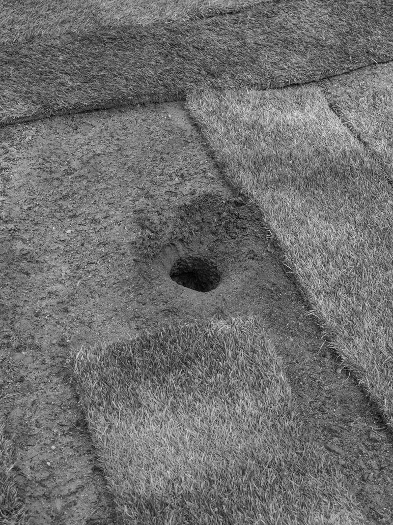 © Laura San Segundo - Image from the The circular enclosure photography project