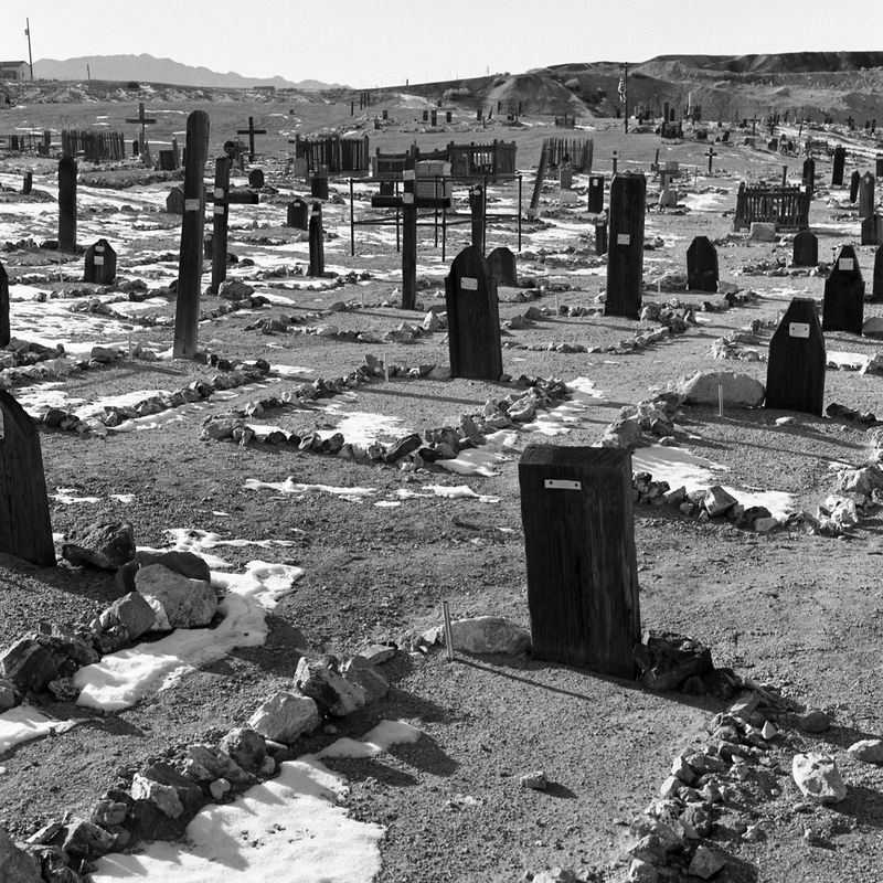 © William Mark Sommer - Image from the Dusted photography project