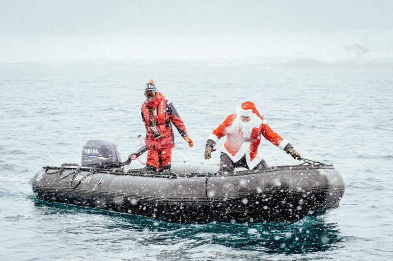 © Lorraine Turci - Image from the Welcome on  board photography project