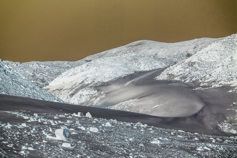 © Lorraine Turci - Image from the Open seas photography project