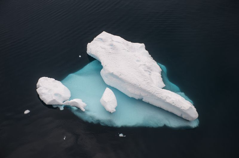 © Lorraine Turci - Image from the Open seas photography project