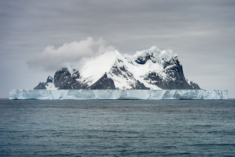 © Lorraine Turci - Image from the Open seas photography project