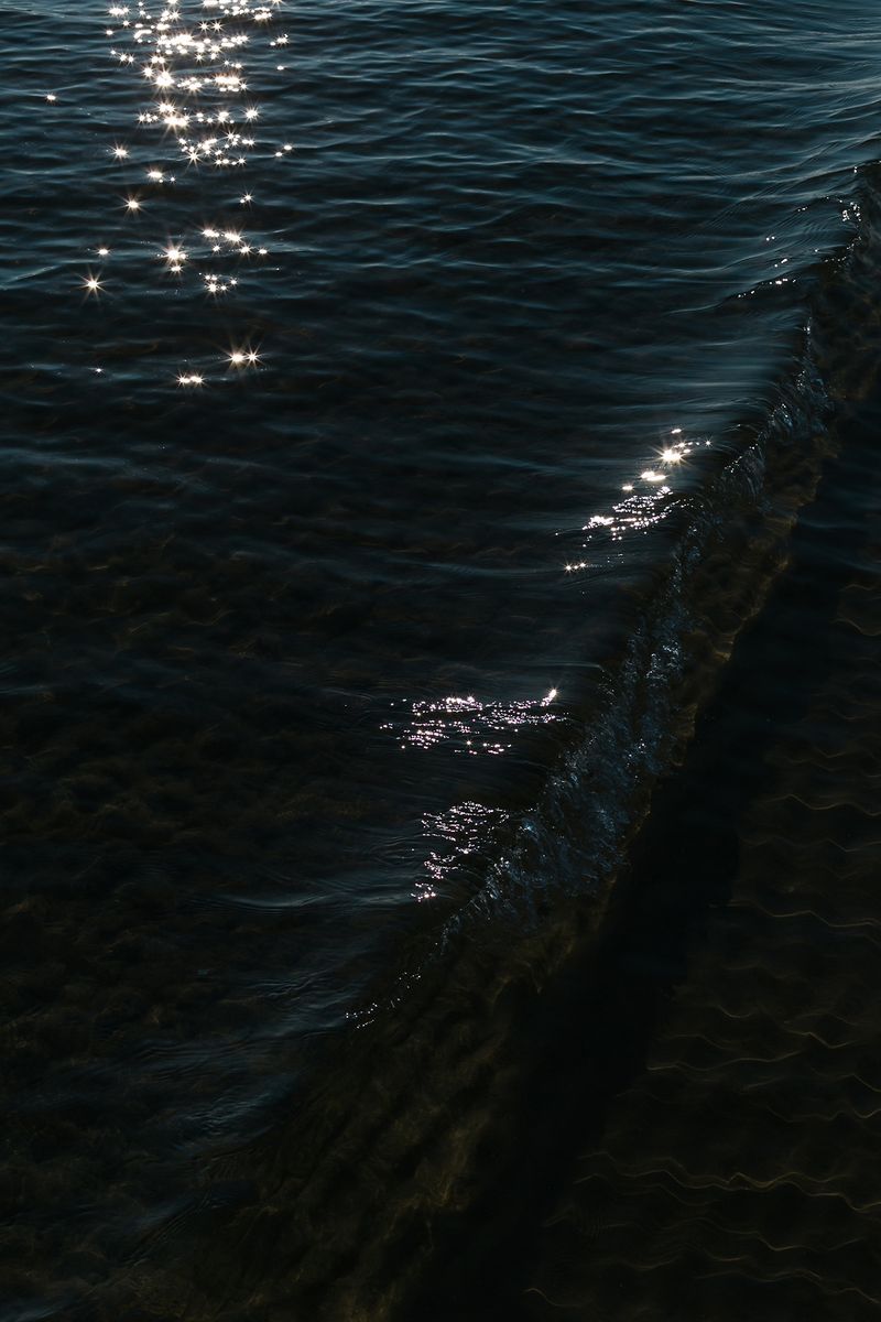 © elba collective - Image from the Frozen Rooms photography project