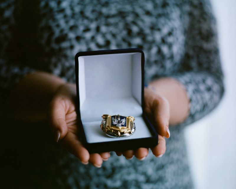 © Anya Tsaruk - Image from the I Hope Your Family is Safe photography project