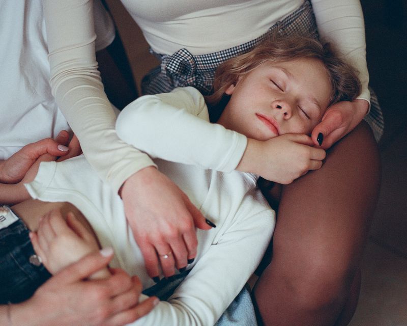 © Anya Tsaruk - Image from the I Hope Your Family is Safe photography project