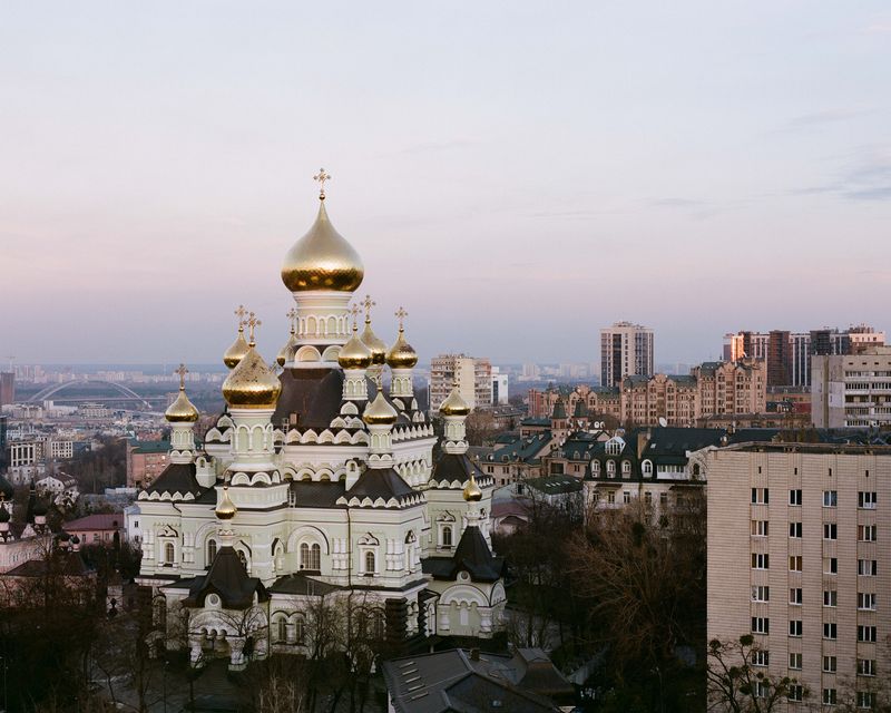 © Anya Tsaruk - Image from the I Hope Your Family is Safe photography project