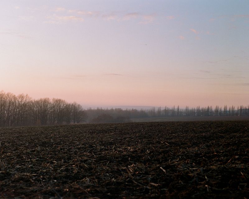 © Anya Tsaruk - Image from the I Hope Your Family is Safe photography project