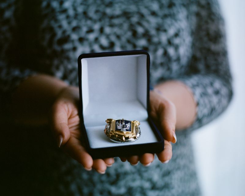 © Anya Tsaruk - Image from the I Hope Your Family is Safe photography project
