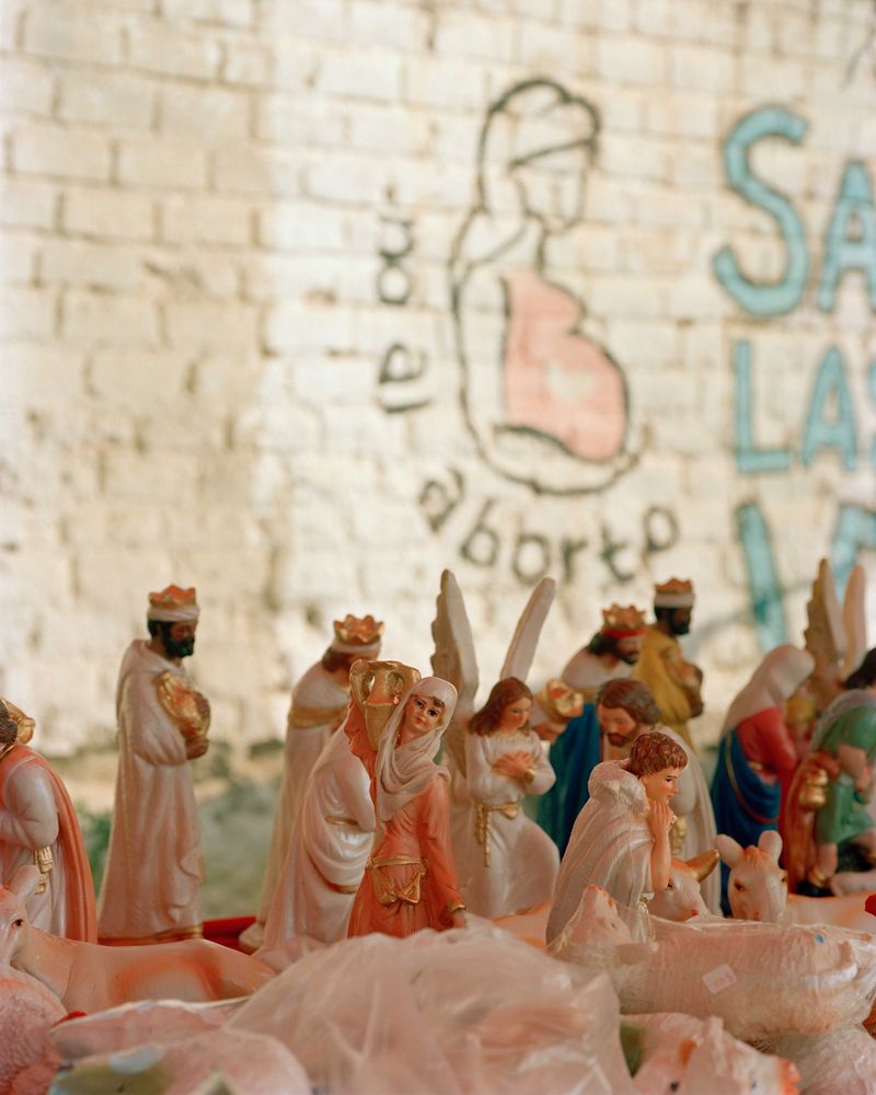 © Iris Haverkamp Begemann - Image from the I Went On A Holiday To The Country You Fled From photography project