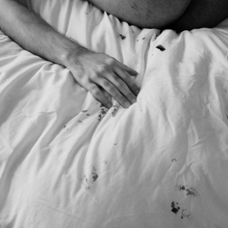 © Hamza Ashraf - 'a rush for him, a purge for me'. (2024)