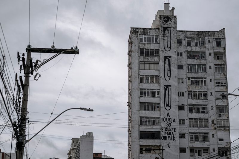 © Camila Hermes - Image from the Nothing Is Just a Wall photography project